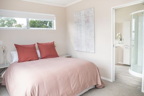 Photo of property in 15a Esther Street, Martinborough, 5711