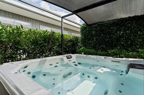 Photo of property in 10 Oystercatcher Lane, Point Wells, 0986