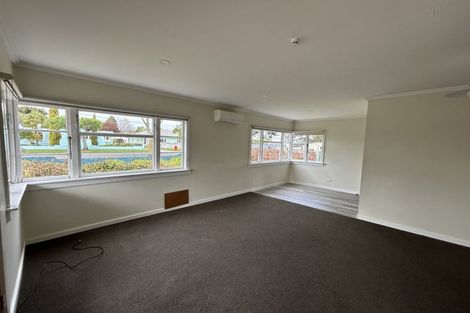 Photo of property in 42 Mckenzie Street, Levin, 5510