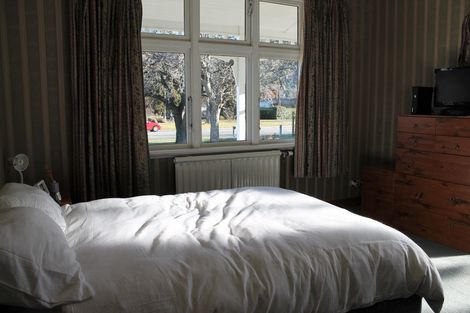 Photo of property in 74 Sunderland Street, Clyde, 9330