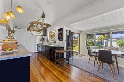 Photo of property in 244 Cornfoot Street, Castlecliff, Whanganui, 4501