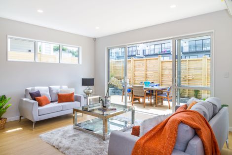 Photo of property in 41 Ascension Crescent, Orewa, 0931