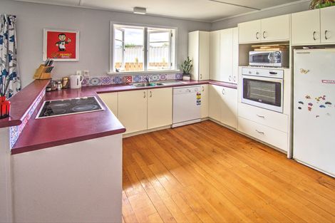 Photo of property in 43c Roberts Road, Lansdowne, Masterton, 5810