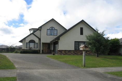 Photo of property in 11 Woodgate Court, Fitzherbert, Palmerston North, 4410