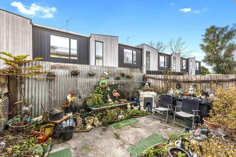 Photo of property in 5/53 Mathesons Road, Phillipstown, Christchurch, 8011