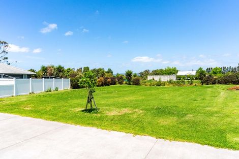 Photo of property in 1 Kahikatea Tree Lane Lane, Waipu, 0510