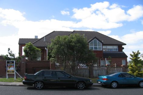 Photo of property in 9/2-22a Balmain Road, Chatswood, Auckland, 0626