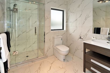 Photo of property in 18c Oriana Avenue, Lynfield, Auckland, 1042