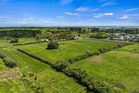 Photo of property in 101 Mcrobbie Road, Kingseat, Papakura, 2580