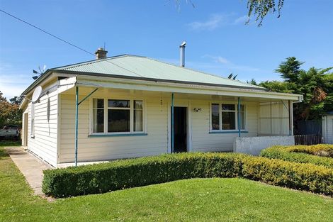 Photo of property in 10 Alice Street, Morven, Waimate, 7980