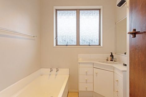 Photo of property in 4 Stiles Avenue, Waipukurau, 4200