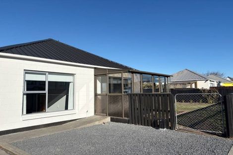 Photo of property in 2/73 Harewood Road, Papanui, Christchurch, 8053