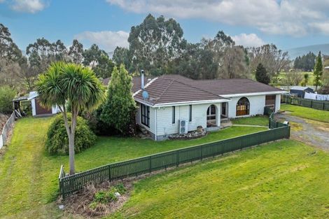 Photo of property in 73 Fergusson Street, Woodville, 4920