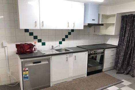 Photo of property in Recreation Reserve, 3/273 Grounsell Crescent, Belmont, Lower Hutt, 5010