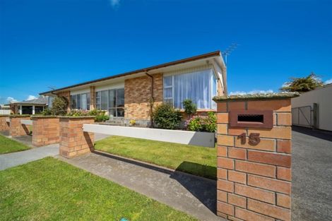 Photo of property in 15 Grey Street, Hawera, 4610