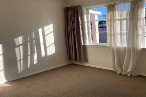 Photo of property in 5b Hall Grove, Ebdentown, Upper Hutt, 5018