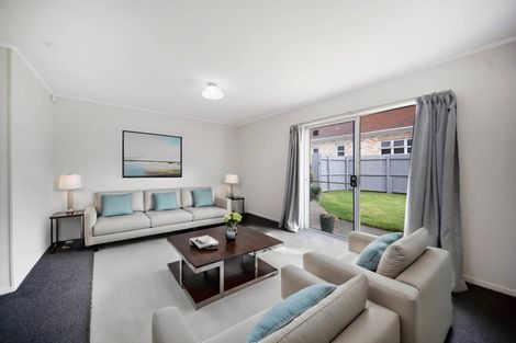 Photo of property in 2/14 Alpha Street, Papakura, 2110