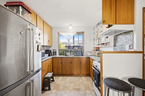 Photo of property in 3/63 Division Street, Riccarton, Christchurch, 8041