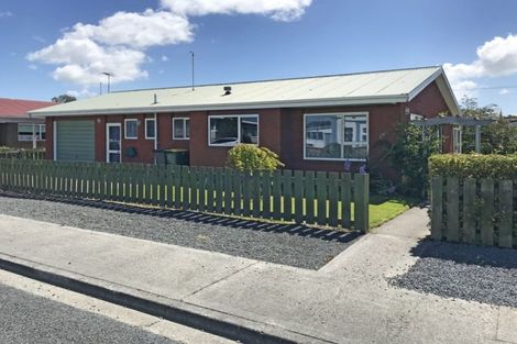 Photo of property in 7 Douglas Street, Balclutha, 9230