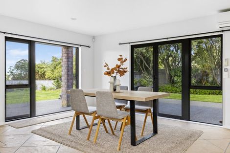 Photo of property in 2/26 Robinson Terrace, Rangatira Park, Taupo, 3330