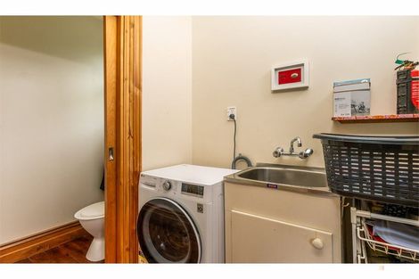 Photo of property in 111 Main North Road, Geraldine, 7930