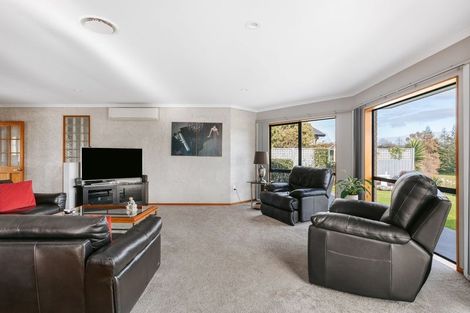 Photo of property in 9 Ashwood Grove, Omokoroa, 3114