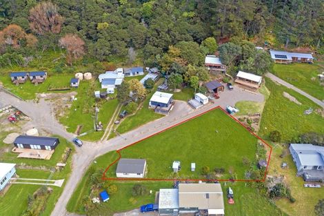 Photo of property in 10 Bolton Place, Hicks Bay, Tikitiki, 4087