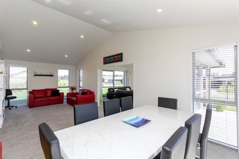 Photo of property in 1 Ryder Drive, Waiwhakaiho, New Plymouth, 4312