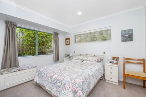 Photo of property in 2 Highgrove Drive, Grandview Heights, Hamilton, 3200