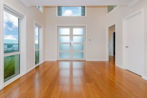 Photo of property in 32 Miller Rise, Silverdale, 0932