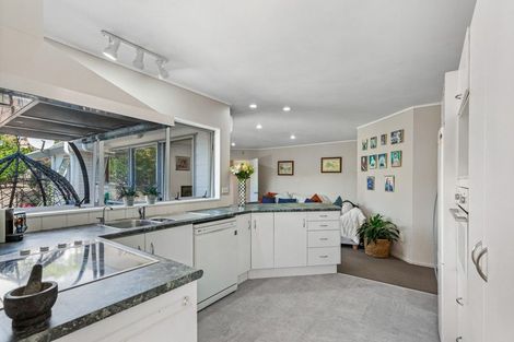 Photo of property in 24 Picasso Drive, West Harbour, Auckland, 0618