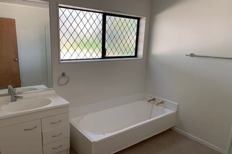 Photo of property in 24 Hamblyn Crescent, Nawton, Hamilton, 3200