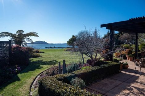 Photo of property in 18 Gemini Place, Kawaha Point, Rotorua, 3010