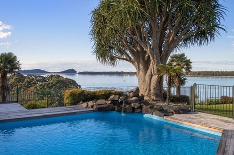 Photo of property in 300 Ongare Point Road, Tahawai, Katikati, 3170