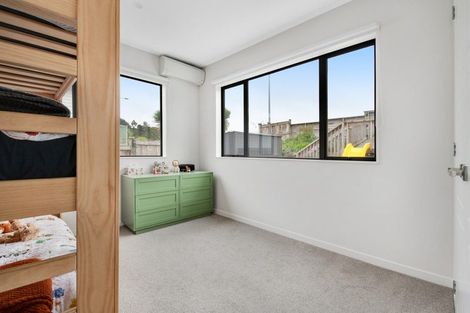 Photo of property in 7 Manawanui Way, Orewa, 0931