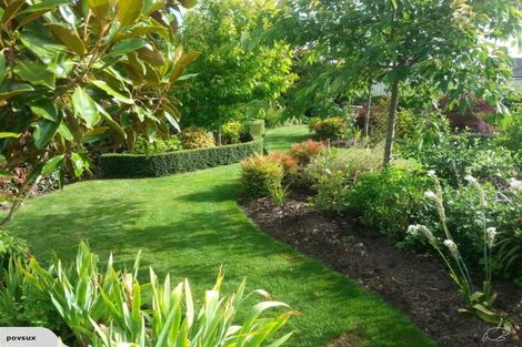 Photo of property in 39 Pukeko Way, Kinloch, Taupo, 3377