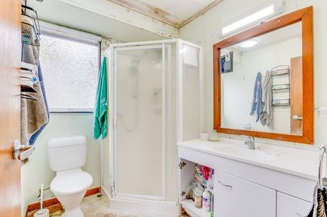 Photo of property in 78 Spinella Drive, Bayview, Auckland, 0629