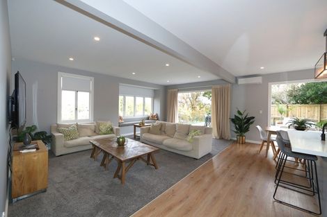 Photo of property in 10 Lincoln Road, Bluff Hill, Napier, 4110