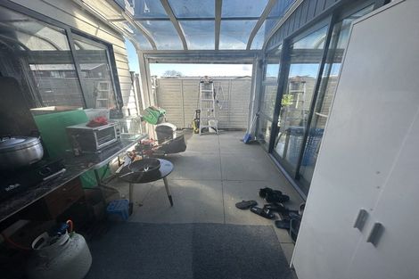 Photo of property in 18 Nganui Avenue, Takanini, 2112