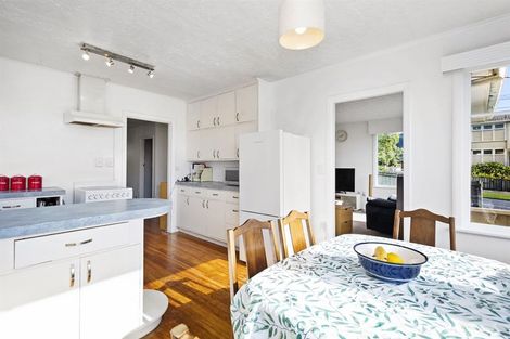 Photo of property in 56 Bell Street, Tawa, Wellington, 5028