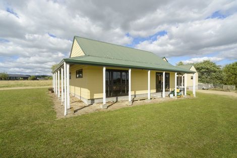 Photo of property in 819 Stoney Creek Road, Bunnythorpe, Palmerston North, 4478