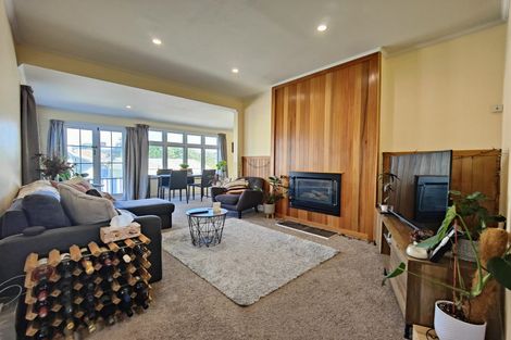 Photo of property in 102 Wexford Road, Miramar, Wellington, 6022