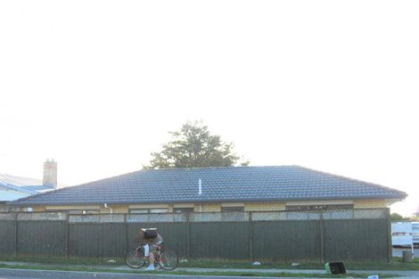 Photo of property in 47a Browns Road, Manurewa, Auckland, 2102