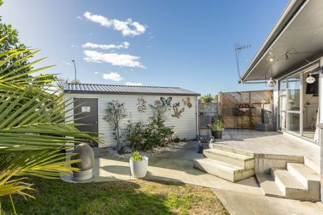 Photo of property in 51 Coventry Avenue, Tamatea, Napier, 4112