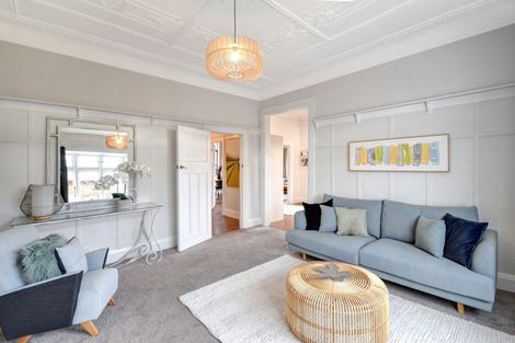 Photo of property in 356 Bay View Road, Saint Clair, Dunedin, 9012