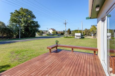 Photo of property in 60 Captain Cook Road, Cooks Beach, Whitianga, 3591