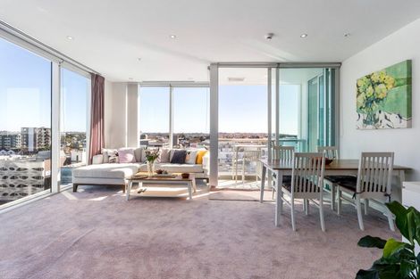 Photo of property in Sentinel Apartments, 806/3 Northcroft Street, Takapuna, Auckland, 0622