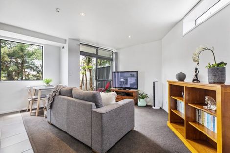 Photo of property in 3j/6 Piwakawaka Street, Eden Terrace, Auckland, 1010