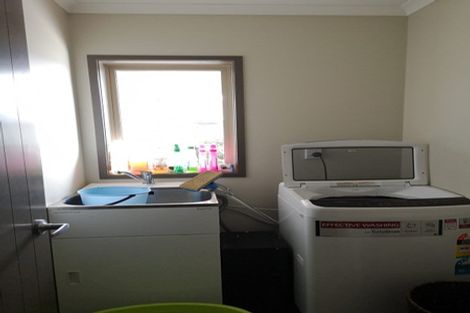 Photo of property in 11 Trauzer Place, Flagstaff, Hamilton, 3210