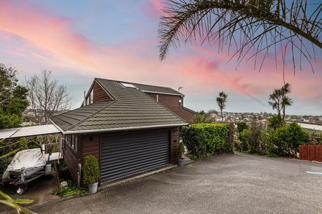 Photo of property in 15 Moorgreen Heights, Torbay, Auckland, 0630